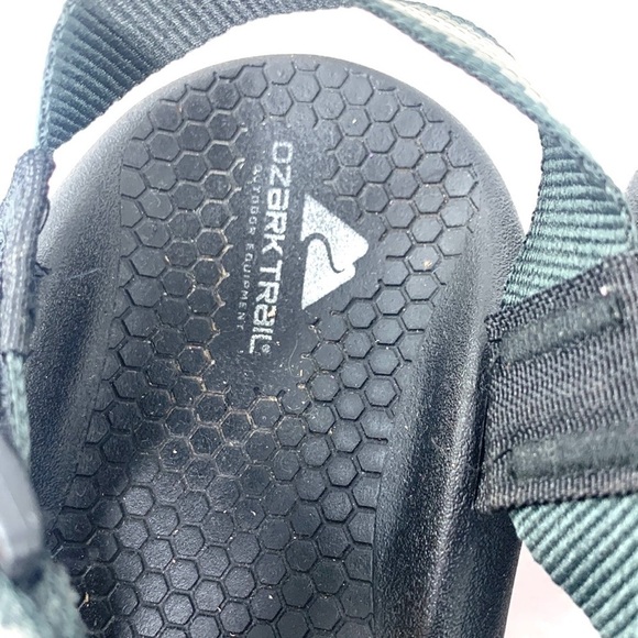 Ozark Trail Waterproof Hiking Sandals - Black/White, Size 8 - Picture 10 of 10